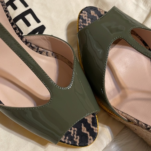 Fendi Shoes - Picture 6 of 10